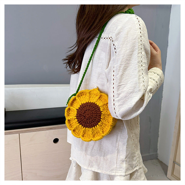Stylish Yarn Hooked Crossbody Bag with Sweet Color Collision