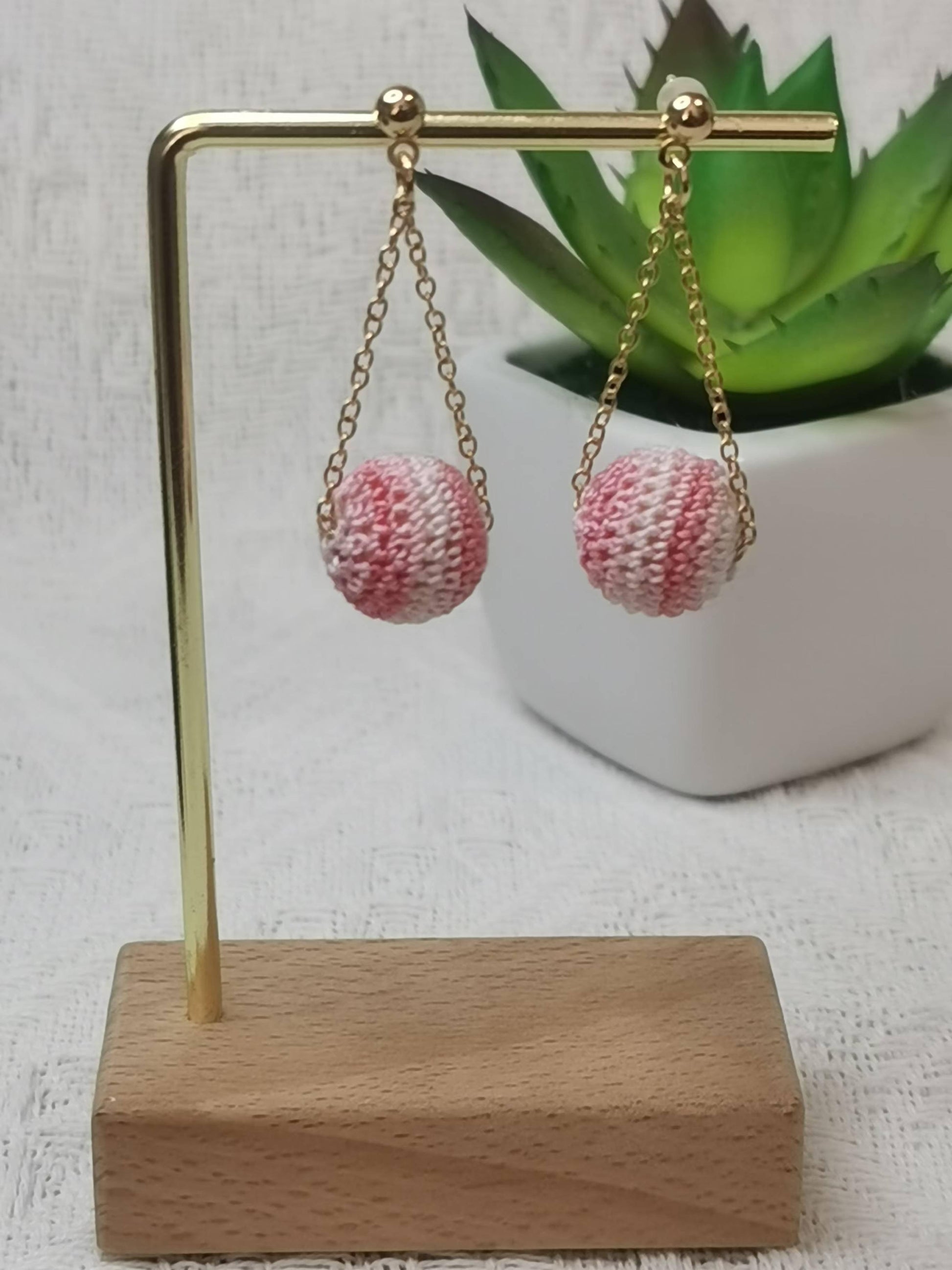 Crochet Handmade Earrings - F.B DAISY