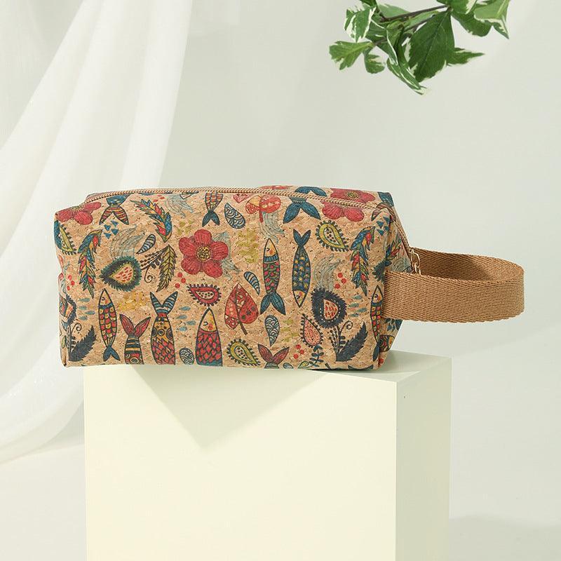 Portable large capacity cosmetics bag - F.B DAISY