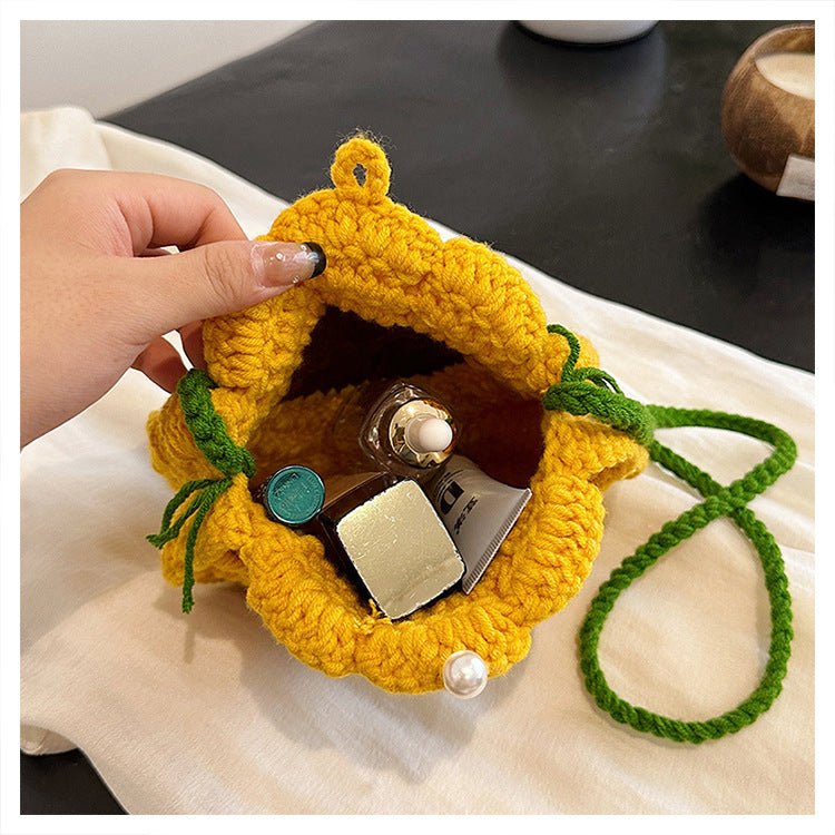 Stylish Yarn Hooked Crossbody Bag with Sweet Color Collision